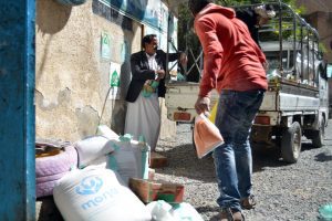 On World Food Day, Mona Relief distributes food aid baskets in Sana’a