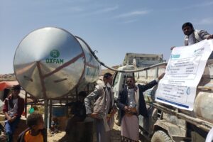 51,000L per day of clean water provided by Mona Relief to 3600 people at Khamir and Houth IDPs hosting sites in Amran