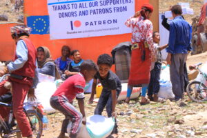 65 families at al-Azaraqeen displaced camp in Sana’a receive food supplies