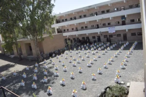200 families receive food aid baskets in the capital Sana’a