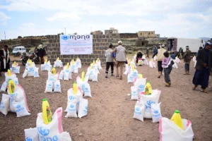 Mona Relief delivered 100 families in Sana’a food aid baskets